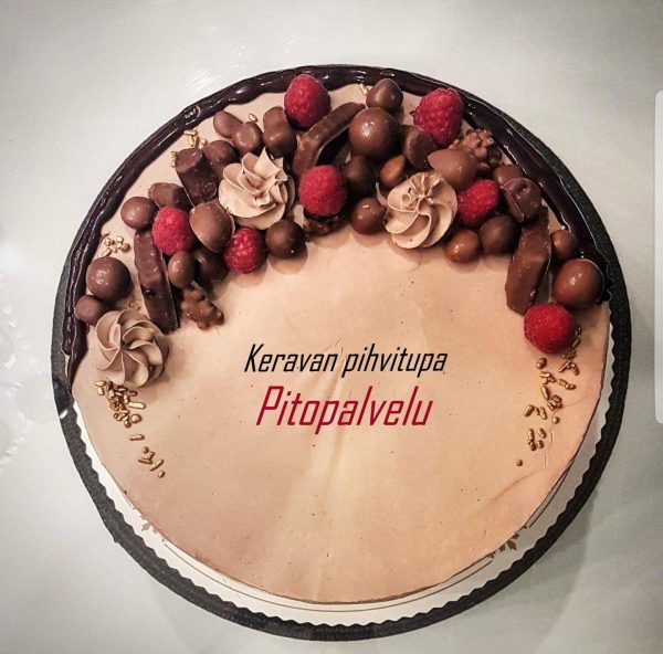 kahden suklaan juustokakku
